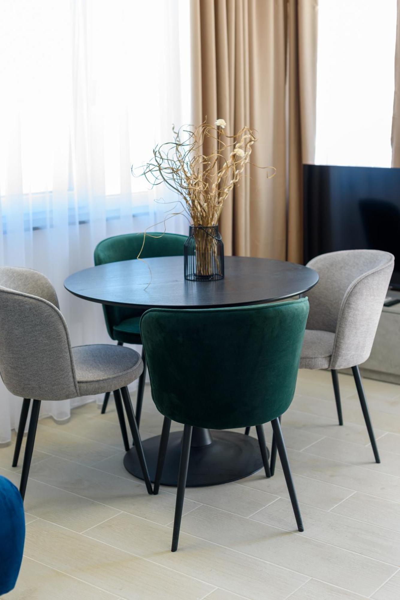 Appartement Azzurro Beachfront - Sea View Năvodari