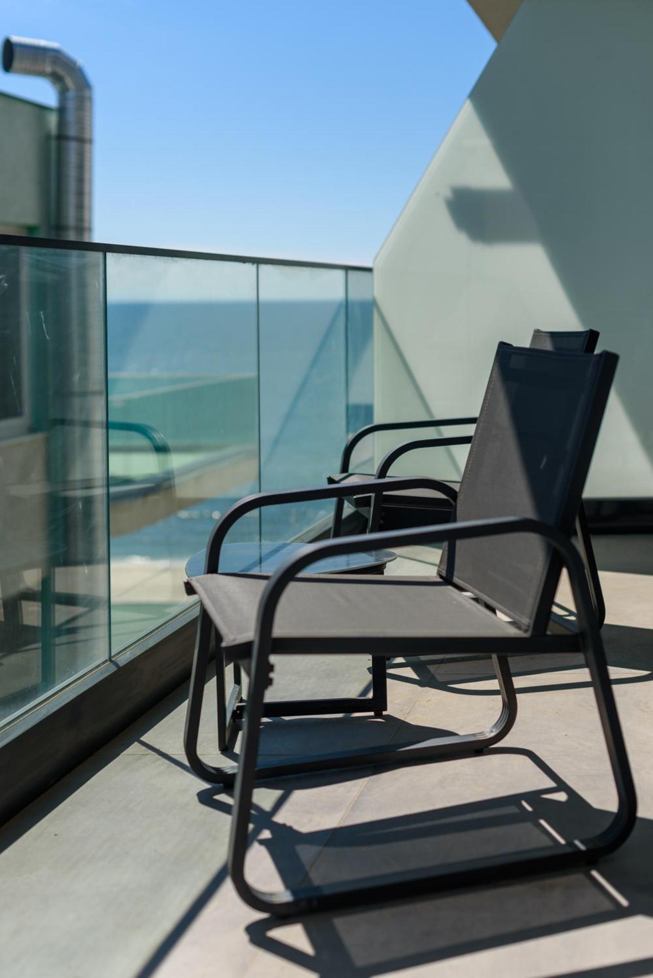 Appartement Azzurro Beachfront - Sea View *